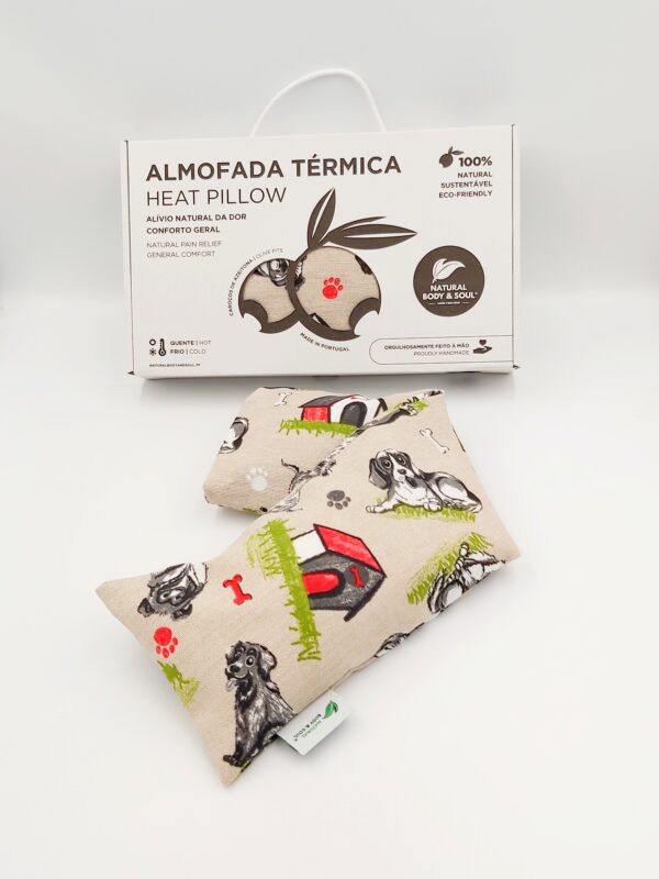 Almofada Terapêutica alívio da dor de pescoço e lombar, Almohada terapéutica para aliviar el dolor de cuello y lumbar, Therapeutic pillow for neck and lower back pain relief, Coussin thérapeutique pour le soulagement des douleurs cervicales et lombaires