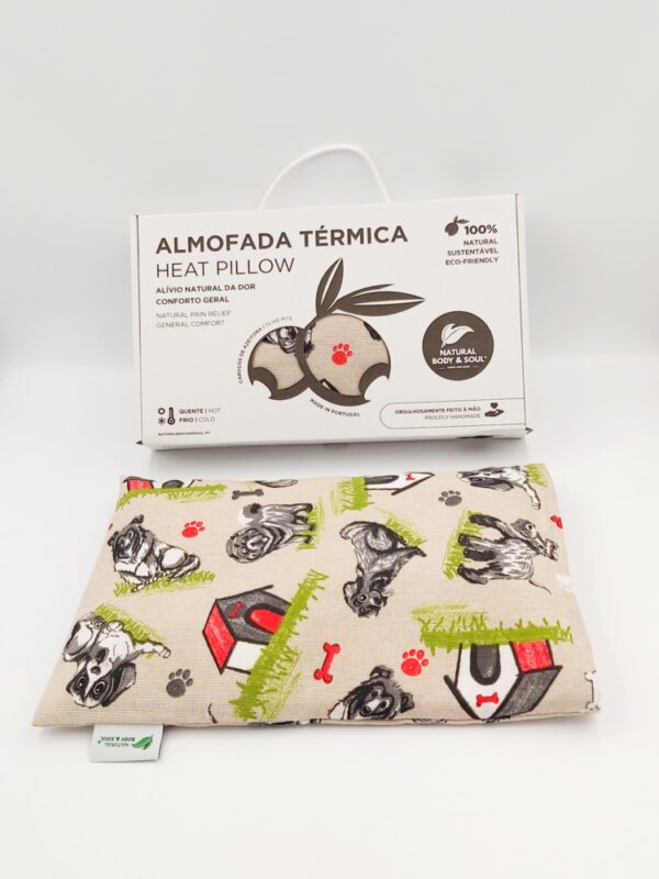 Almofada Terapeutica Costas, Almofada Menstrual, Almofada Insónias, Almofada Aquecer a Cama e Relaxar Almohada Terapéutica Espalda, Almohada Menstrual, Almohada Insomnio, Almohada Calentar la Cama y Relajarse Therapeutic Back Pillow, Menstrual Pillow, Insomnia Pillow, Bed Warming and Relaxation Pillow Coussin Thérapeutique Dos, Coussin Menstruel, Coussin Insomnie, Coussin Chauffer le Lit et se Détendre